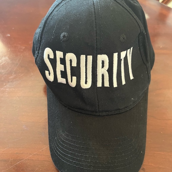 Port and Company Black Security Hat L9 - Picture 2 of 6
